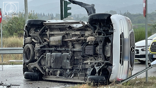 Δυτική Ελλάδα: Σοβαρό τροχαίο με πέντε τραυματίες - Τούμπαρε αυτοκίνητο μετά από σύγκρουση(ΦΩΤΟ & ΒΙΝΤΕΟ)