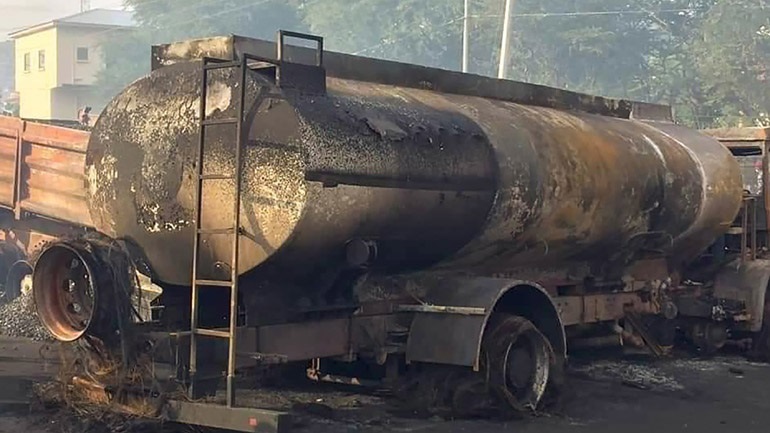 Σιέρα Λεόνε: 144 οι νεκροί μετά το τροχαίο με βυτιοφόρο και την έκρηξη