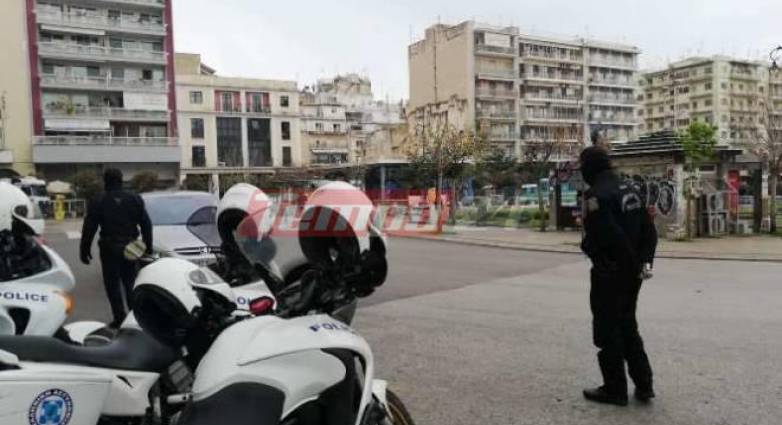 Κορονοϊός: Νέα μέτρα στο τραπέζι, σκέψεις ακόμη και για απαγόρευση κυκλοφορίας μετά τα μεσάνυχτα - "Κλείνει" και η Αχαΐα(;)