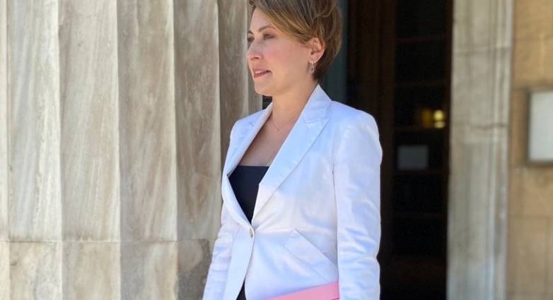 Χριστίνα Αλεξοπούλου: Η δωρεάν μεταφορά των μαθητών των Πρότυπων Πειραματικών σχολείων είναι γεγονός