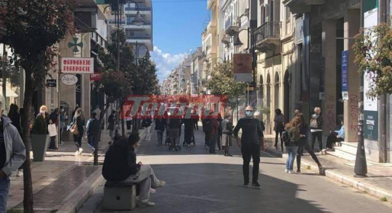 Πάτρα: 32 θετικοί και όλοι 18χρονοι στα Rapid Tests της Δευτέρας στο Επιμελητήριο