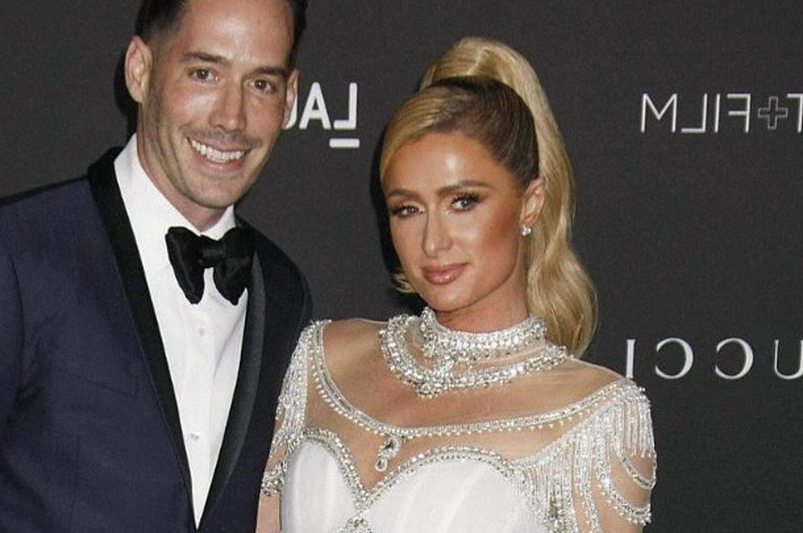 Η Πάρις Χίλτον παντρεύτηκε