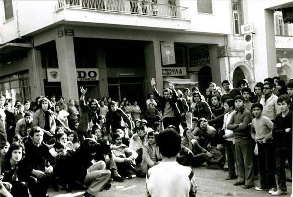 Πάτρα: H δημοτική αρχή τιμά την επέτειο εξέγερσης του πολυτεχνείου σε παράρτημα και παλαιά ασφάλεια