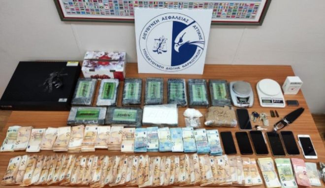 Ισχυρό χτύπημα κατά του εμπορίου ναρκωτικών στην Ελλάδα - Εξαρθρώθηκε μεγάλο κύκλωμα κοκαΐνης