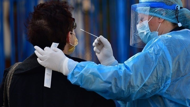 ΠΟΥ: Πολύ ανησυχητικός ο ρυθμός μετάδοσης της Covid-19 στην Ευρώπη