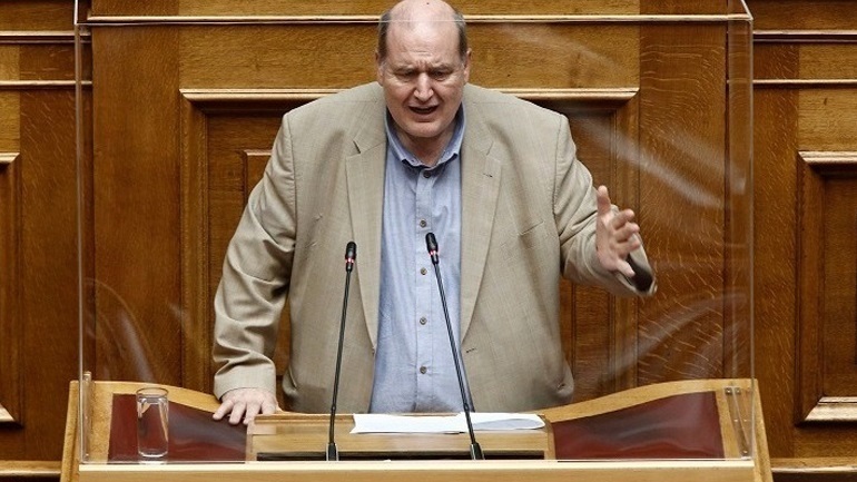 Φίλης: Την Ιεραρχία της Εκκλησίας ενοχλεί και το χιούμορ