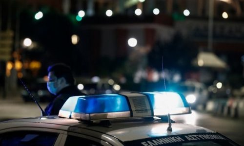 Κουκουλοφόροι τα έκαναν γυαλιά καρφιά σε κέντρο διασκέδασης - Έξι τραυματίες και 20 προσαγωγές