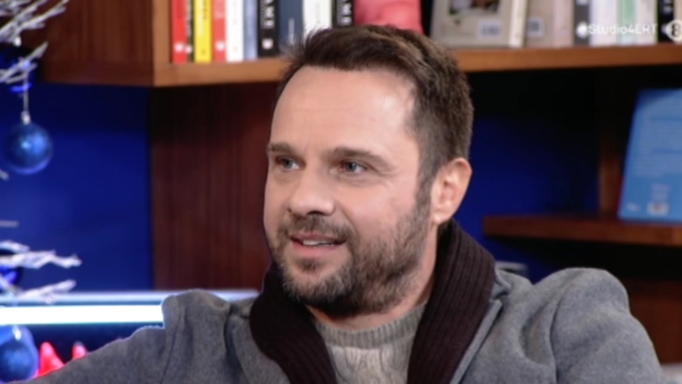 Μέμος Μπεγνής: «Δεν έχω καθόλου σχέσεις με τον πατέρα μου, να είναι καλά»