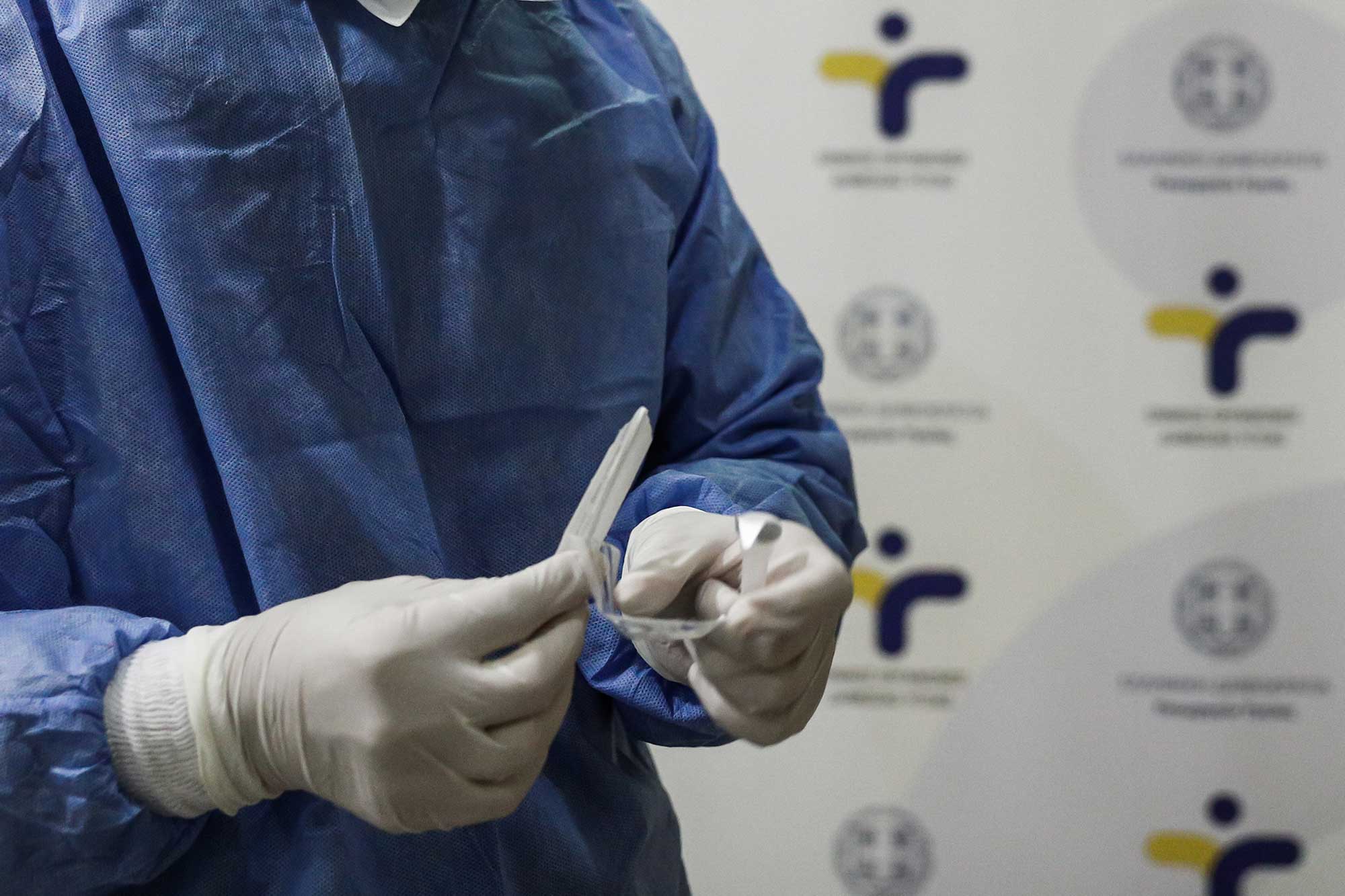 Νέο ρεκόρ κρουσμάτων αναμένεται σήμερα με περισσότερα από 30.000