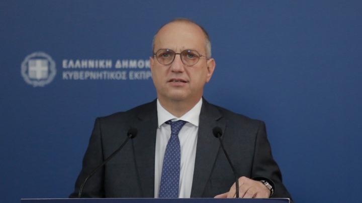 Γ. Οικονόμου για ΜΕΘ: Ο πρόεδρος της ΠΟΕΔΗΝ θα κληθεί από την Δικαιοσύνη να δώσει εξηγήσεις