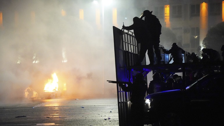 Ταραχές στο Καζακστάν: Διατάχθηκε να επέμβει ο στρατός