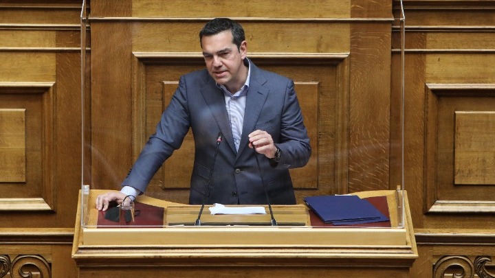Αλ. Τσίπρας: Υπερψηφίζουμε την αγορά των φρεγατών - δεν δίνουμε λευκή επιταγή στις αμυντικές δαπάνες