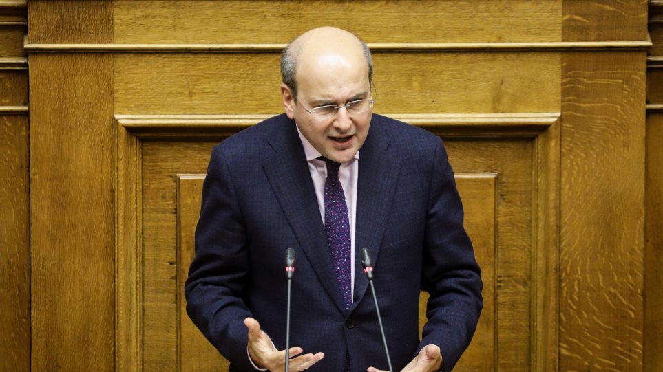 Διευκρινίσεις Χατζηδάκη για την έκτακτη ενίσχυση των 200 ευρώ