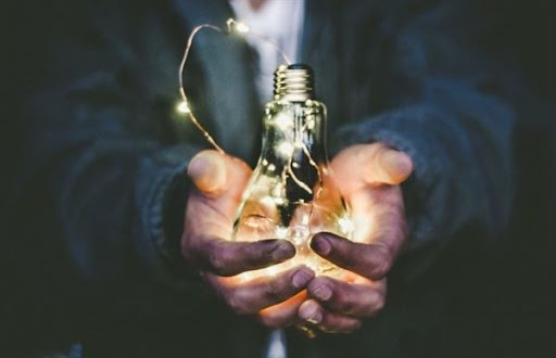 Μέτρα στήριξης: Οι αντιδράσεις της αγοράς στις ανακοινώσεις