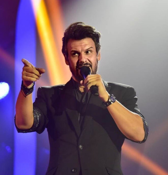 Πάνος Κιάμος: Αποκαλύπτει άγνωστες λεπτομέρειες για την επιτυχία «Όλα για σένανε μιλάνε»