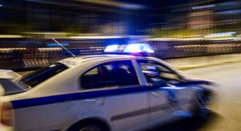 Πατέρας χτύπησε με τσεκούρι τον γιο του – Αμόκ μετά από καβγά