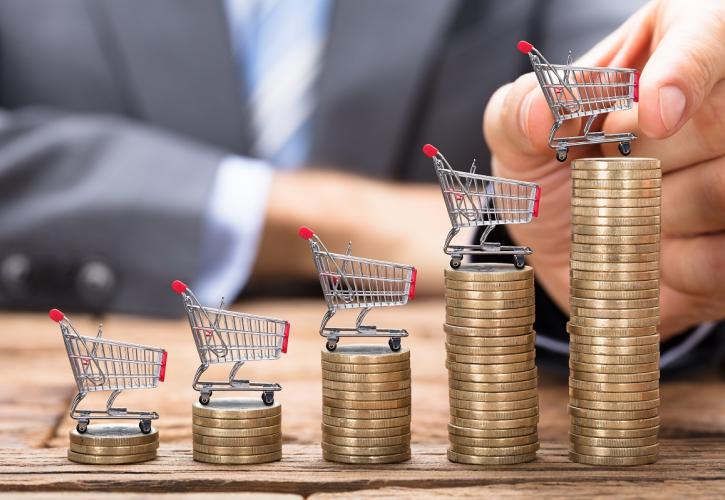 Οικονόμου: Σε τρεις πυλώνες τα μέτρα ενίσχυσης για την ακρίβεια - Εκπτωση στην τιμή της αντλίας με εισοδηματικά κριτήρια