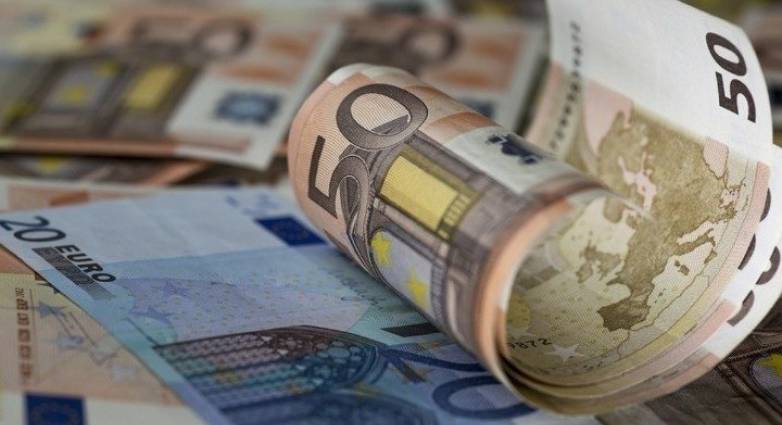 Έκτακτο επίδομα: Ποιοι θα πάρουν «δώρο Πάσχα» έως 300 ευρώ