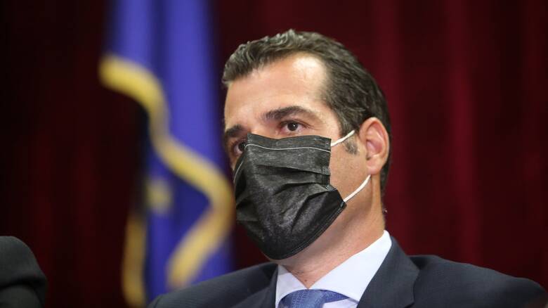 Θ. Πλεύρης: Από 15 Απριλίου αναστέλλεται το πρόστιμο για ανεμβολίαστους άνω των 60