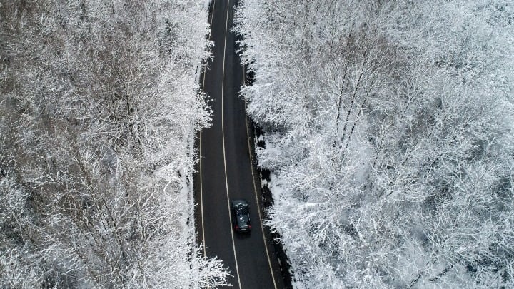 Η Κωνσταντινούπολη έχει παραλύσει λόγω των σφοδρών χιονοπτώσεων
