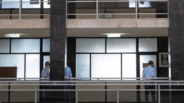 Κακουργηματική δίωξη σε βάρος 10 νεαρών για οπαδικό επεισόδιο με θύμα 14χρονο