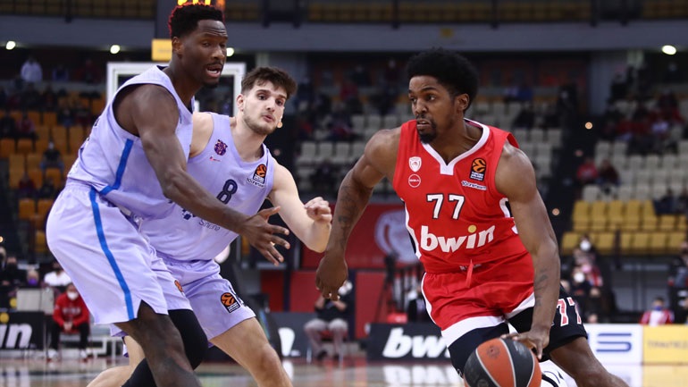 Κλείδωσε την τρίτη θέση ο Ολυμπιακός, 73-66 την Μπαρτσελόνα