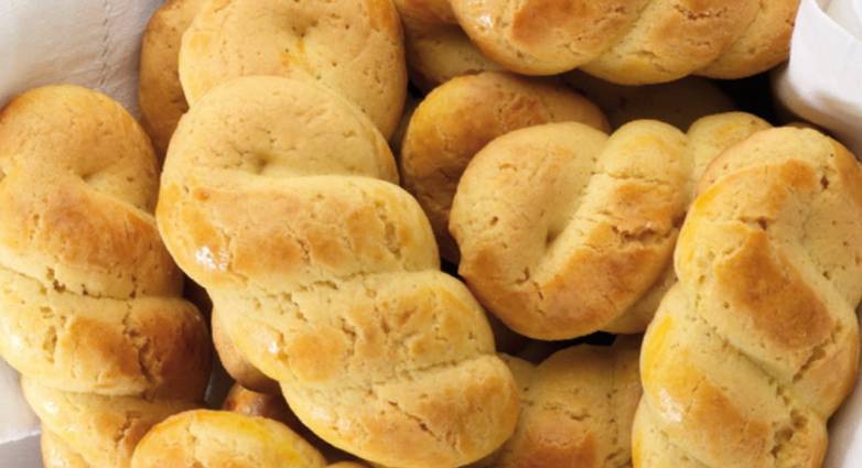 Πάσχα - Eορταστικό τραπέζι: Πού έχουν φτάσει οι τιμές