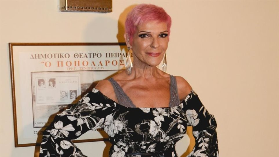 Σοφία Βόσσου: Αποκάλυψε την ιστορία πίσω από το «Φιλαράκι»
