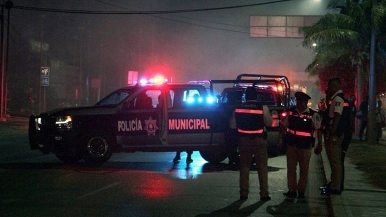 Μεξικό: Ένας νεκρός και έξι τραυματίες από πυρά σε μπαρ στο Κανκούν