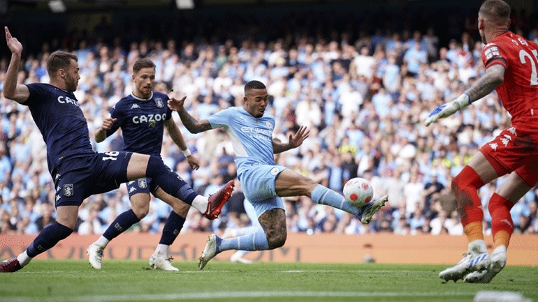 Η Μάντσεστερ Σίτι ζητά συγγνώμη για την επίθεση οπαδών στον Όλσεν