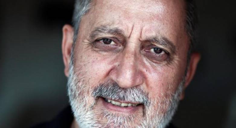 Ο Kώστας Λογαράς παρουσιάζει το νέο του βιβλίο, στο αίθριο του Παλαιού Νοσοκομείου Πατρών