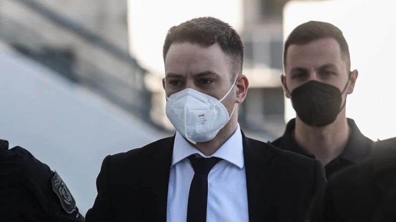 Με κλάματα η απολογία του Μπάμπη Αναγνωστόπουλου: «Άλλος άνθρωπος δεν έχει ζήσει τέτοιον έρωτα»