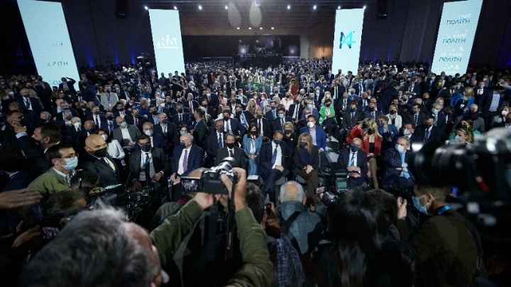 Με έξι θεματικές συνεχίζεται για δεύτερη ημέρα το 14ο Συνέδριο της ΝΔ