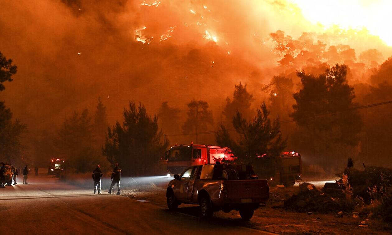 Φοβούνται οργανωμένο σχέδιο εμπρηστών – Σε επιφυλακή ΕΥΠ και ΕΛ.ΑΣ