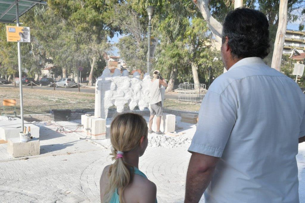 Πάτρα: Ξεκίνησε η 3η εβδομάδα εργασιών του Διεθνούς Συμποσίου Γλυπτικής στην Ιχθυόσκαλα