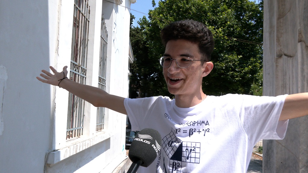 Λέσβος: Ιρανός πρόσφυγας αρίστευσε στις πανελλήνιες