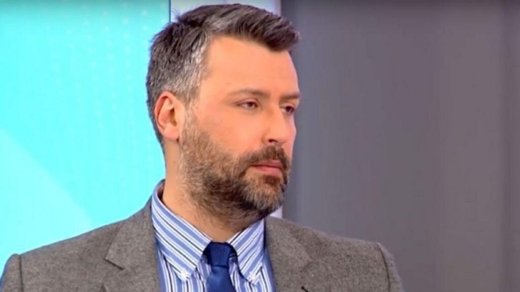 Φωτιά σε Γλυφάδα – Καλλιάνος: «Φαινόταν εδώ και 1 εβδομάδα ότι θα έχουμε δυνατούς ανέμους»