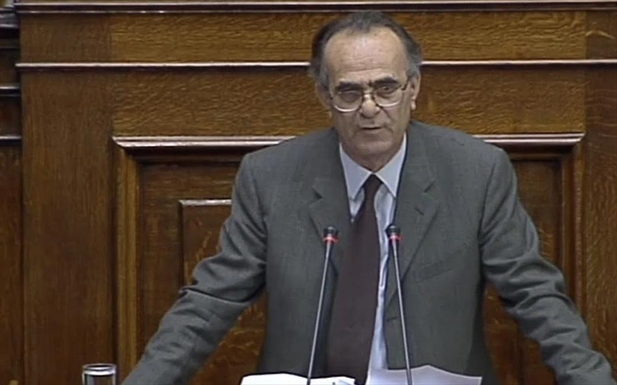 Πέθανε ο πρώην υπουργός Γιώργος Δασκαλάκης