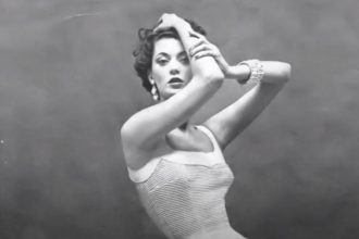 Μπάρμπαρα Μούλεν: Το πιο διάσημο μοντέλο της δεκαετίας του 1950 που δεν έχετε ακούσει ποτέ