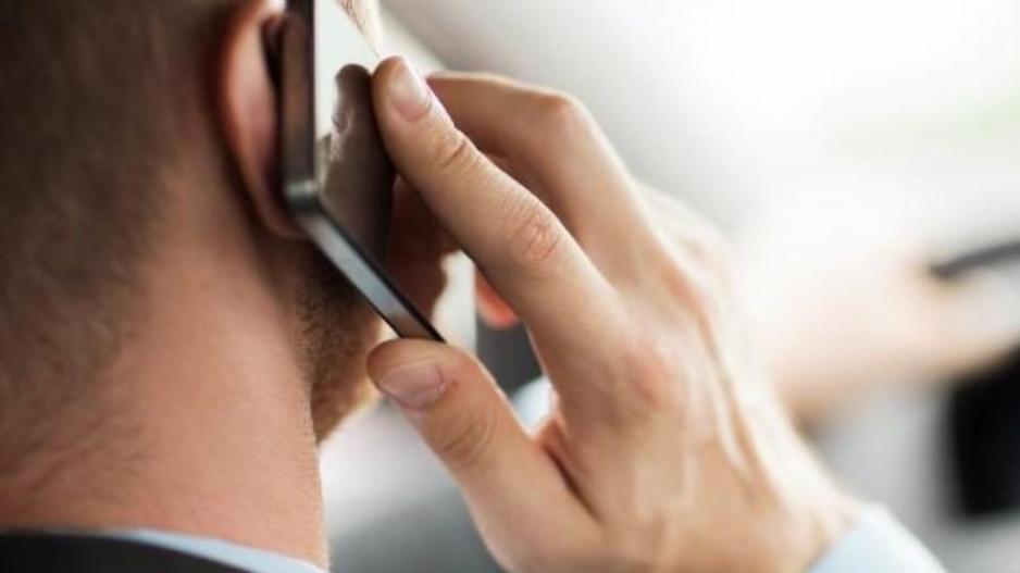 Προσοχή σε νέα τηλεφωνική απάτη: Παριστάνουν τους αστυνομικούς και αποσπούν κωδικούς