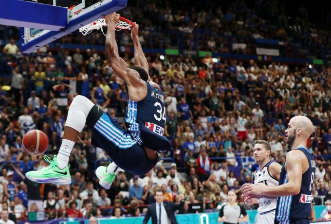 Ευρωμπάσκετ: Ελλάδα 5-0 και... φύγαμε για τελικούς