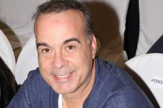 Φώτης Σεργουλόπουλος: Η αντίδρασή του σε ερώτηση για την πρεμιέρα της Μαρίας Μπακοδήμου