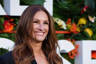 Τζούλια Ρόμπερτς: Πώς έσπασε το «γυάλινο ταβάνι» των αμοιβών για τις γυναίκες ηθοποιούς