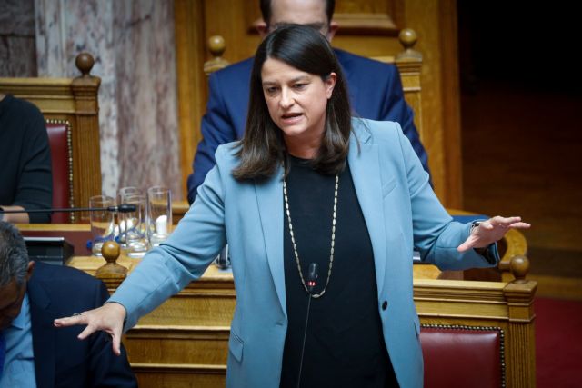 Κεραμέως: Έμπρακτη η στήριξη στους φοιτητές και τους σπουδαστές των δημοσίων ΙΕΚ