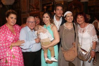 Μάρθα Καραγιάννη: Σοκαρισμένη η Αλίκη Κατσαβού από την απώλεια της κουμπάρας της – «Ο Φοίβος δεν το ξέρει ακόμα»