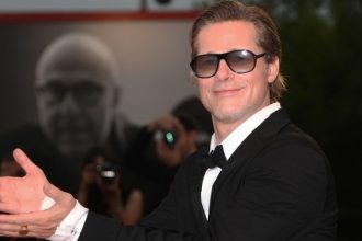 Έργα του Μπραντ Πιτ φιλοξενούνται σε έκθεση στο Τάμπερε της Φινλανδίας