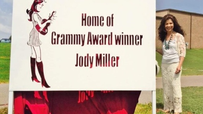 Ψυχολόγος για 12χρονη: Βαθύ το τραύμα που την έχει σημαδέψει – Καλείται να αναγνωρίσει τους κακοποιητές της