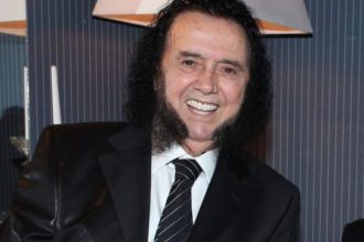 Χαμός στην εκπομπή της Κατερίνας Καινούργιου: «Έπεσαν» τα φώτα στο πλατό