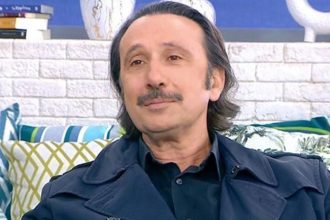 Ρένος Χαραλαμπίδης: «Προέρχομαι από οικογένεια εργατών...πάντα φοβόμουν τη φτώχεια»