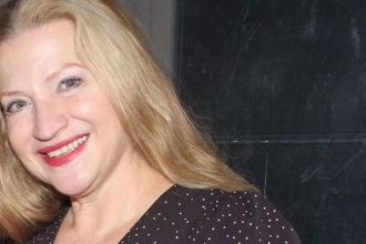 Ελένη Κρίτα: «Δεν είναι εύκολο από μία ηλικία και μετά να βρεθεί ένας σύντροφος...»